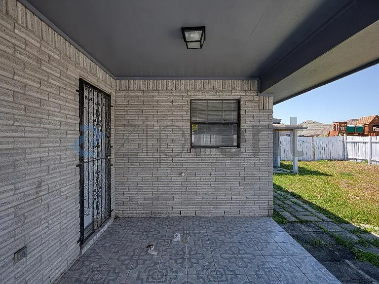 6053 Blanco River St — Photo 27
