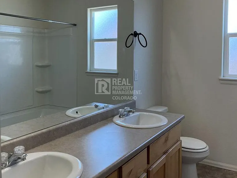 362 Shadowbrook Dr — Photo 33