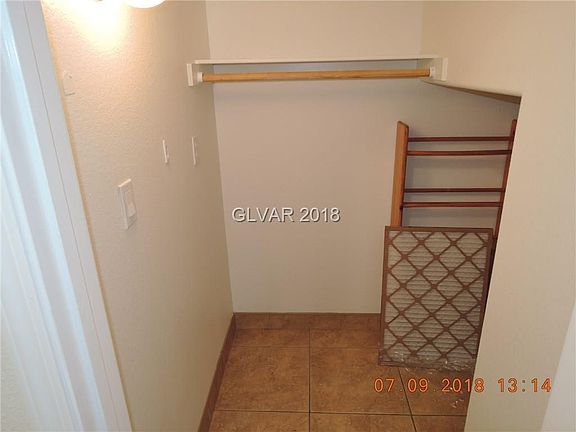 3rd image of 9104 Umberland Ave