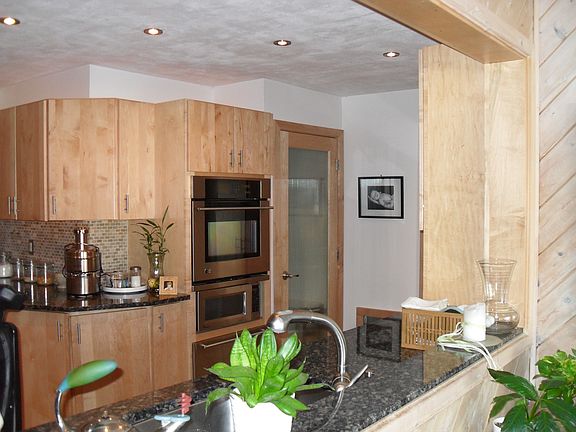 3rd image of 22 Malvern Ln