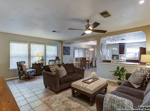 5th image of 15814 Lomita Springs Dr