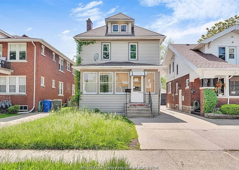 329 Randolph Ave #1