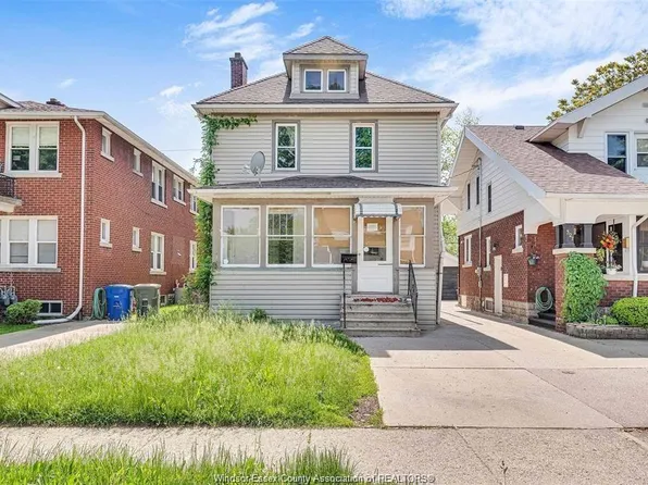 329 Randolph Ave, Windsor, ON N9B 2T4