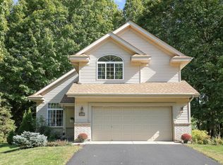 8315 Narcissus St, Victoria, MN 55386