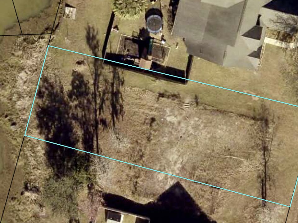 1st image of 508 Hide Away Lake Loop
