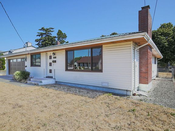 2nd image of 360 SE Pasek St