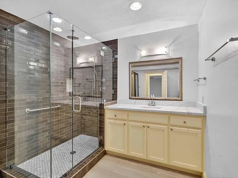 4549 N Oconnor Rd #1262 — Photo 8