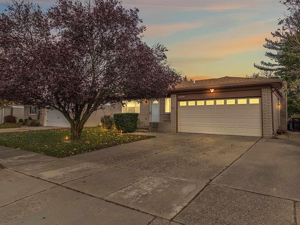1st image of 32690 Haggerty Dr
