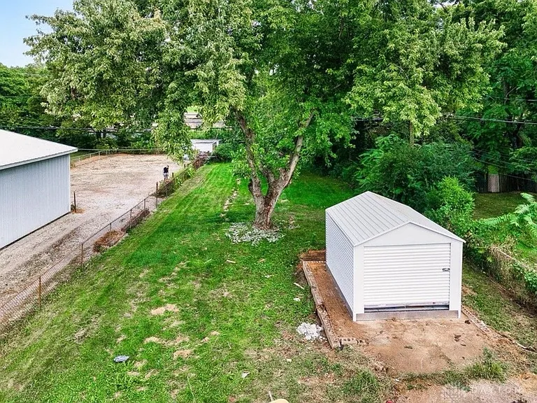 1010 S Main St — Photo 3