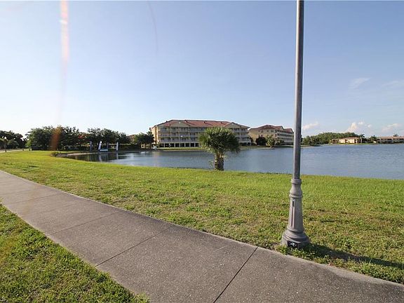 2nd image of 4401 Cortina Cir APT 325
