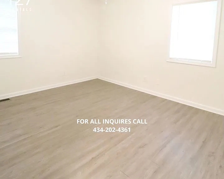 3200 Windemere Pl #B — Photo 10