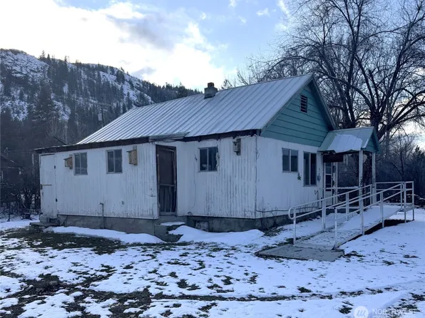 204 Borchard Lane, Twisp, WA 98856