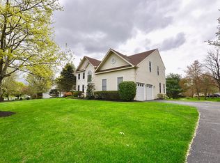 1083 S Kimbles Rd, Yardley, PA 19067