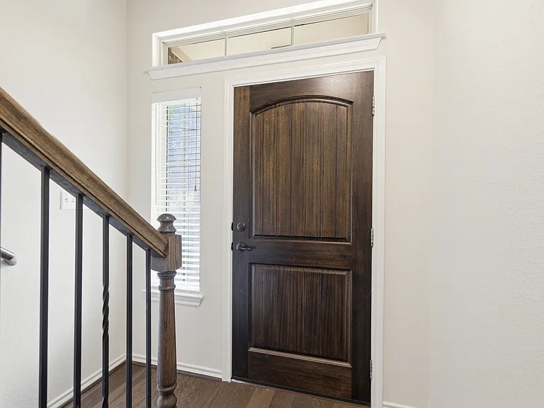 2105 Town Centre Dr #27 — Photo 3