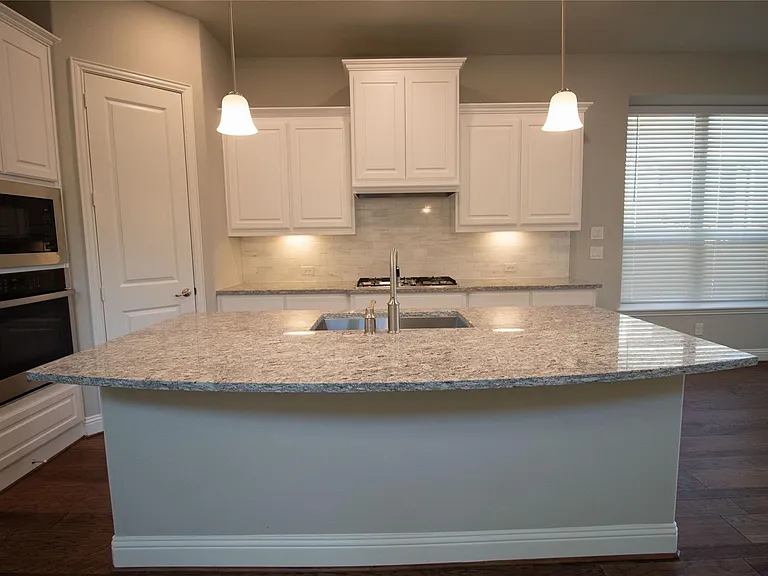7235 Sanctuary Dr — Photo 15