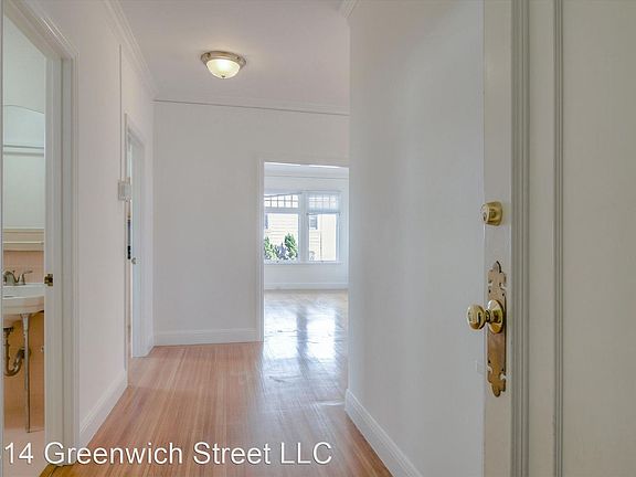 5th image of 1414 Greenwich St APT 201
