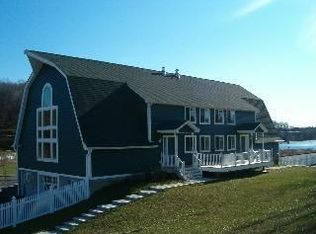 8 Ryans Run, Pleasant Valley, NY 12569