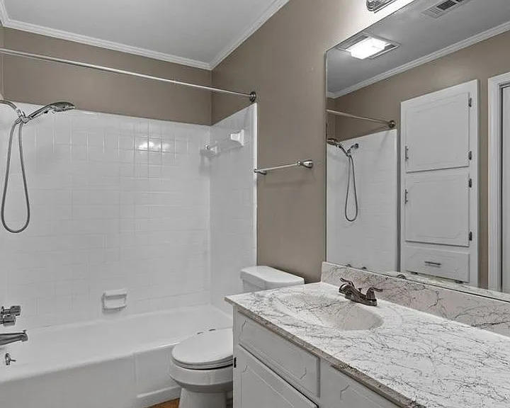 2542 Spruce Dr — Photo 32
