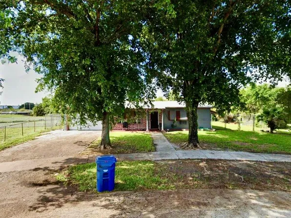 12000 NW 22nd Place, Miami, FL 33167