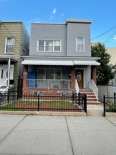 62 Liberty Ave #A Photo 1