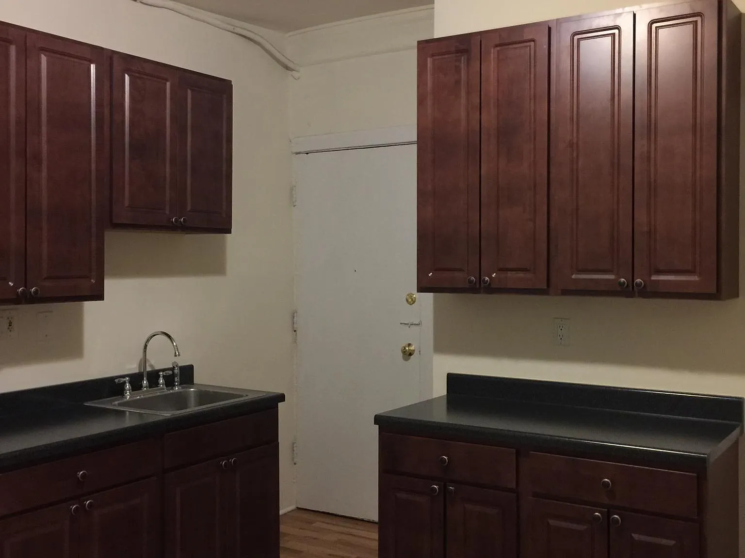 2 bed, $1,950 — Photo 3