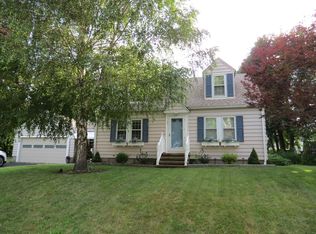39 Tougas Ave, Manchester, NH 03109