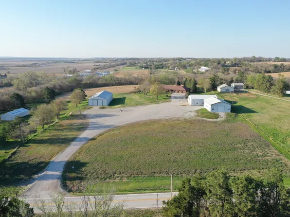 22704 Melia Rd, Gretna, NE 68028