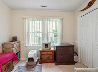 11821 Fairlie Pl, Raleigh, NC 27613