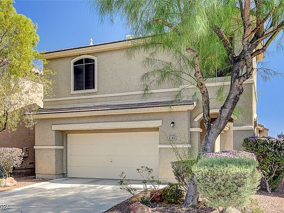 3rd image of 8148 Loma Del Ray St