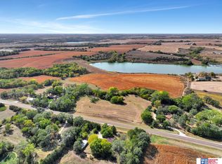 1613 N 4th Rd, Eagle, NE 68347