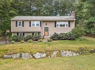 120 Ivy Ln, Northbridge, MA 01534