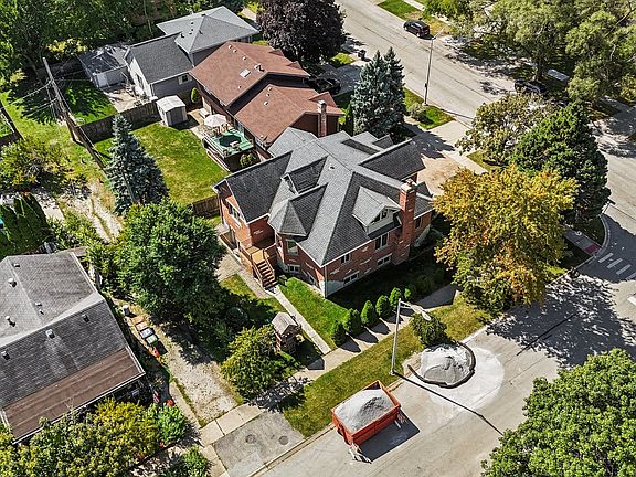 3rd image of 8803 Austin Ave