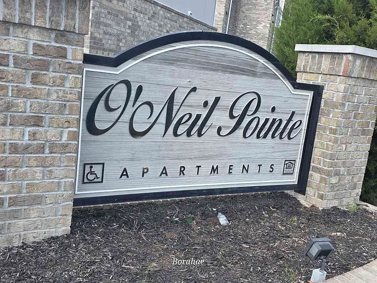 Oneil Pointe — Photo 1
