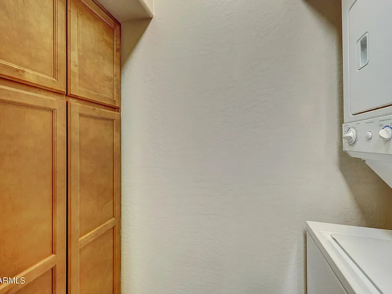 2950 W Louise Dr #206 — Photo 26