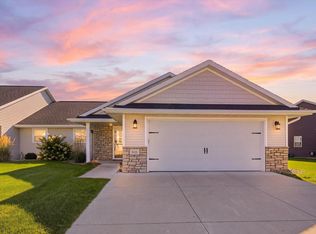 831 Sharon Ln, Pulaski, WI 54162