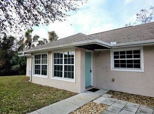 76 N McCall Rd, Englewood, FL 34223