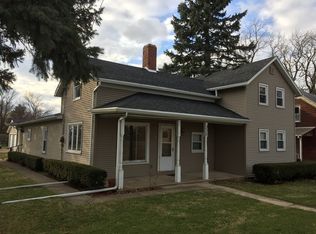 330 S Pine St, Sheffield, IL 61314