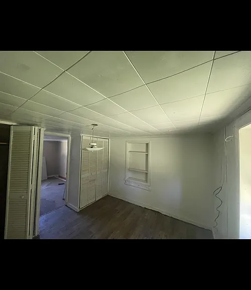 4228 Carroll Ave — Photo 10