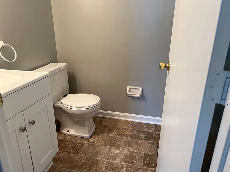 3417 Tishoff Ct — Photo 10