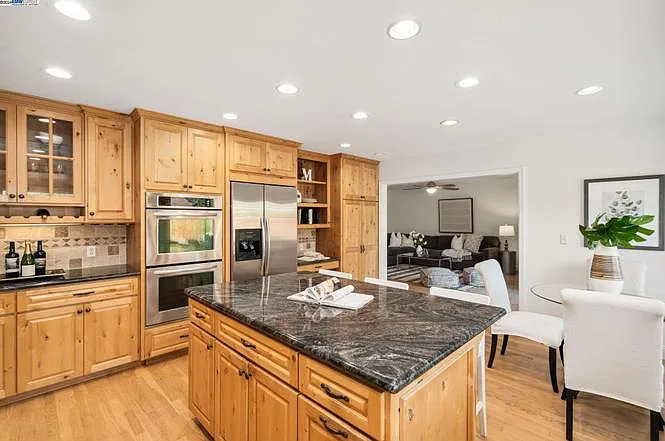 3016 Leger Ct — Photo 31