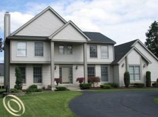 30248 Green Acres, Farmington Hills, MI 48334