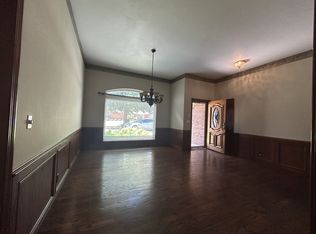 9908 Thompson Ave, Yukon, OK 73099