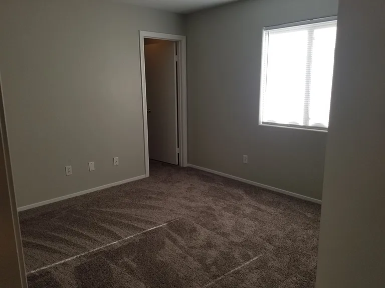 11005 Saint Rafael St — Photo 11