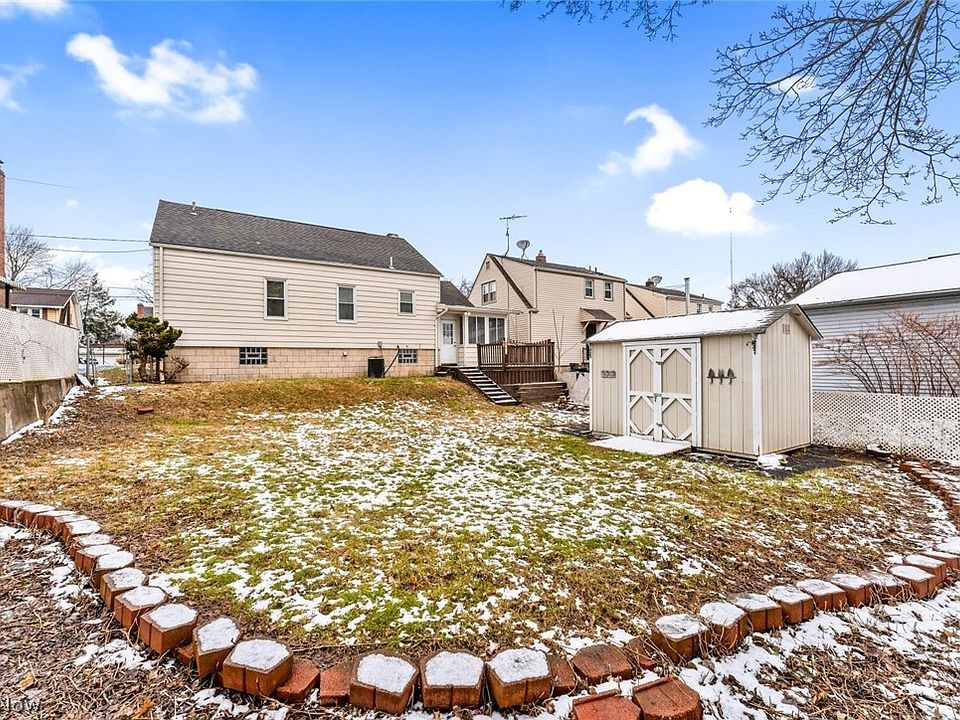 73 Beechwood Dr, Youngstown, OH 44512 Zillow