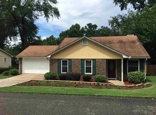 1496 Bent Willow Dr, Tallahassee, FL 32311