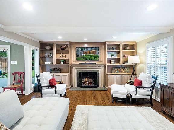 5th image of 4408 Druid Ln