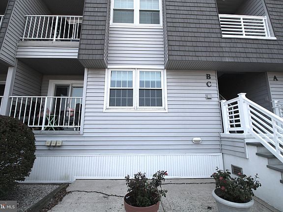 4th image of 310 S West Ave #C-1