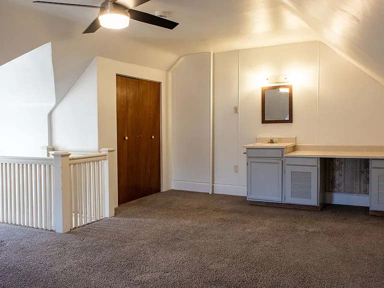 Renovated Apartments in West Wash Park — Photo 13