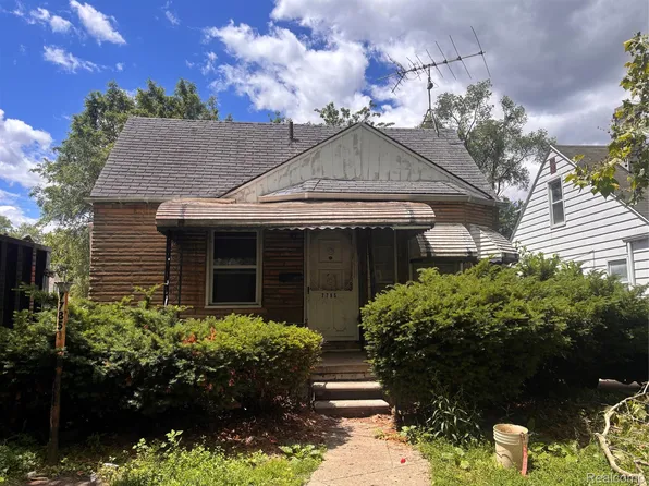 7785 Clayburn St, Detroit, MI 48228