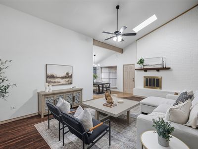 833 Barkridge Trl, Burleson, TX, 76028